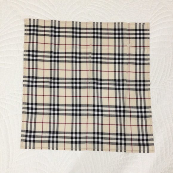 Authentic Burberry mini cotton nova check scarf New Condition - Picture 1 of 2